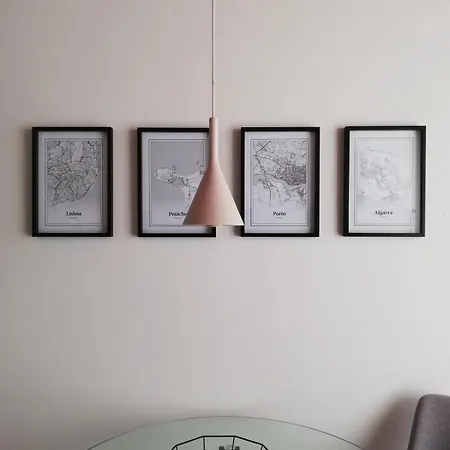 Filete, Design House In Peniche's Old Town 펜션 페니케